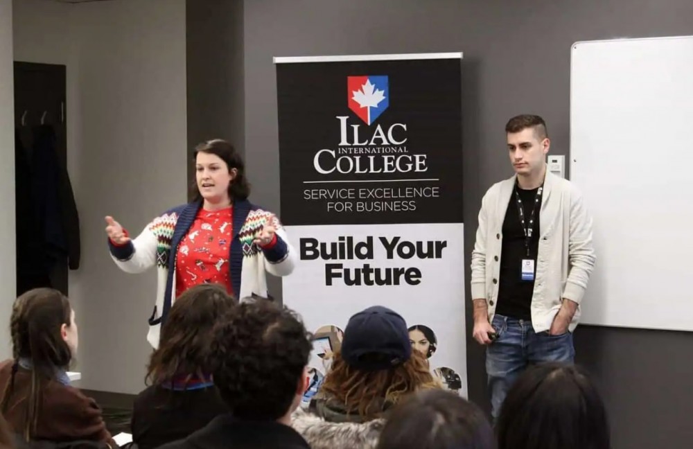 WHV Toronto voyage linguistiques et job au Canada